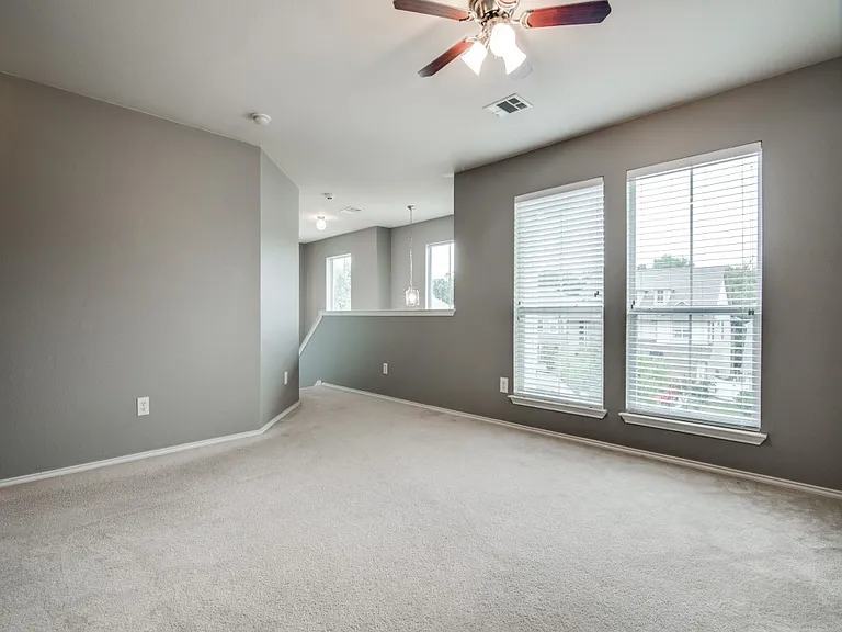 10120 Cherry Hill Ln — Photo 20
