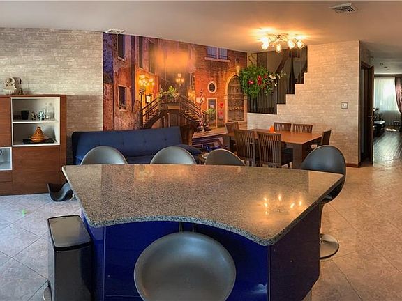 2nd image of 2762 Mill Ave