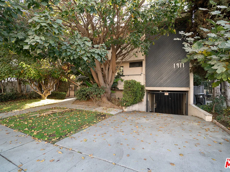 1911 Overland Ave #2