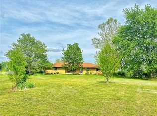 5336 NE Shaffer Rd, Topeka, KS 66617