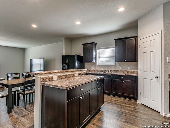 4th image of 4506 Heathers Star St