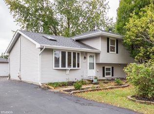 2904 Streitz Dr, Joliet, IL