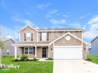 209 Rambling Rd, Greenfield, IN 46140