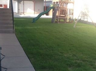 452 W Root St, Chicago, IL 60609