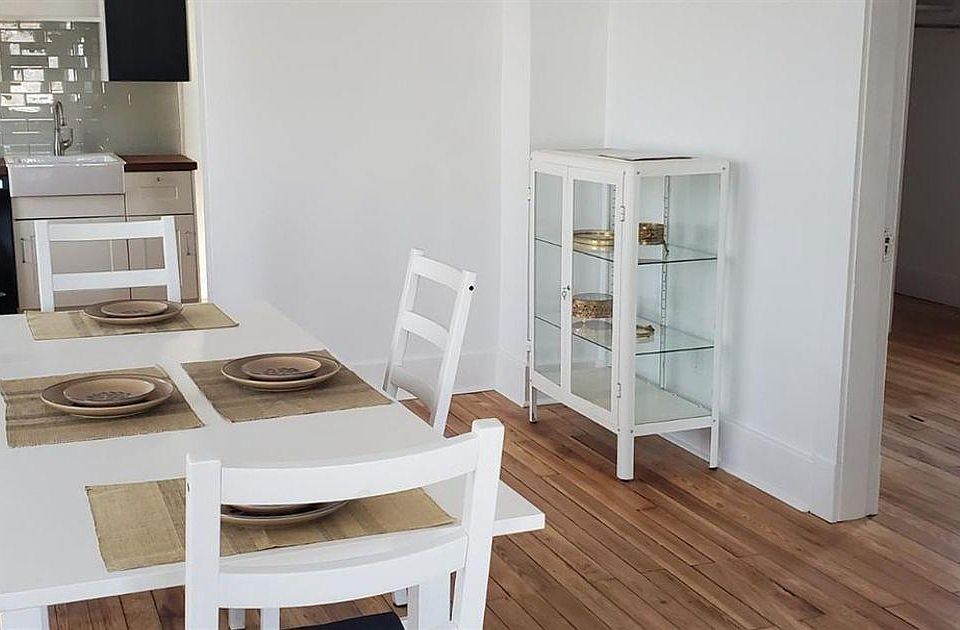1st image of 125 Green St #2F