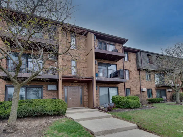 631 N Briar Hill Ln Unit 2, Addison, IL 60101