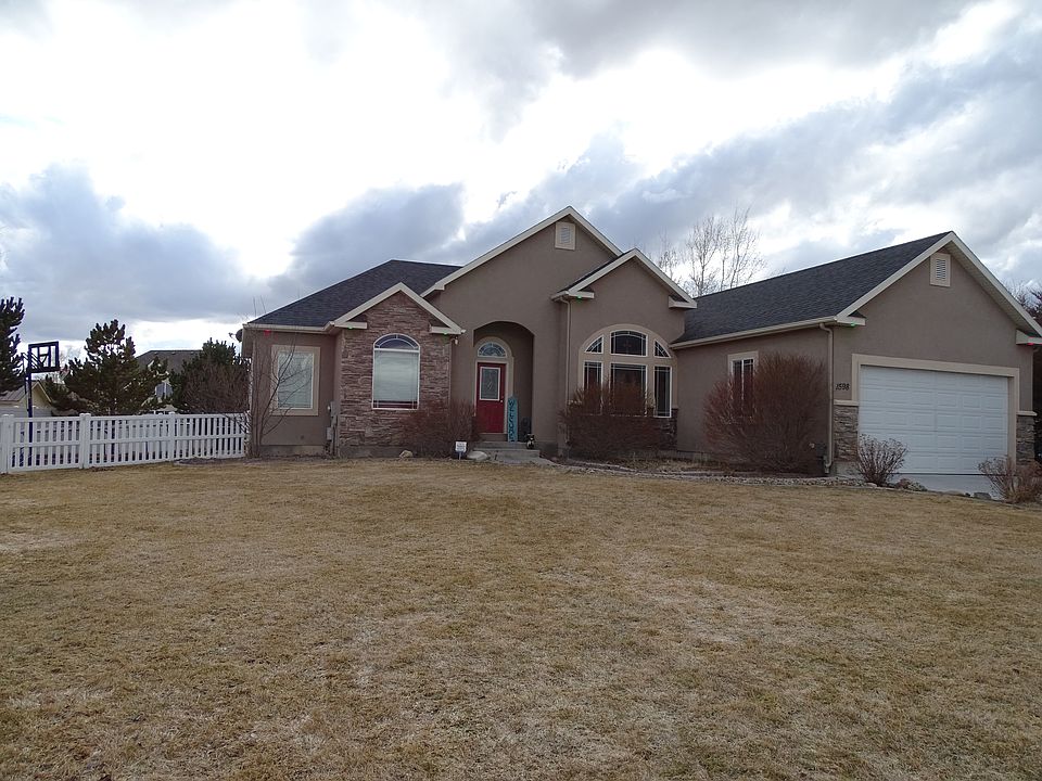 1st image of 1598 Shady Pines Dr