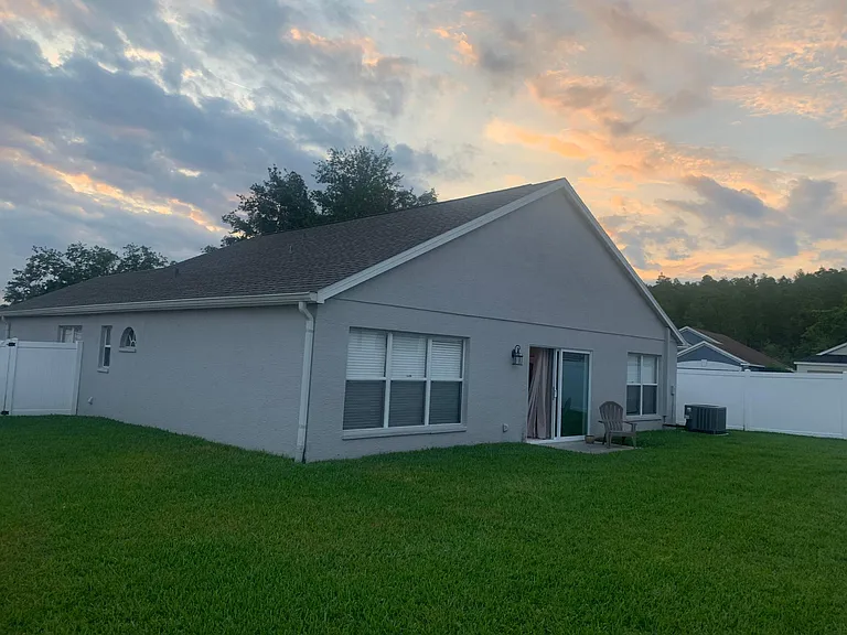 18139 Leafwood Cir — Photo 4