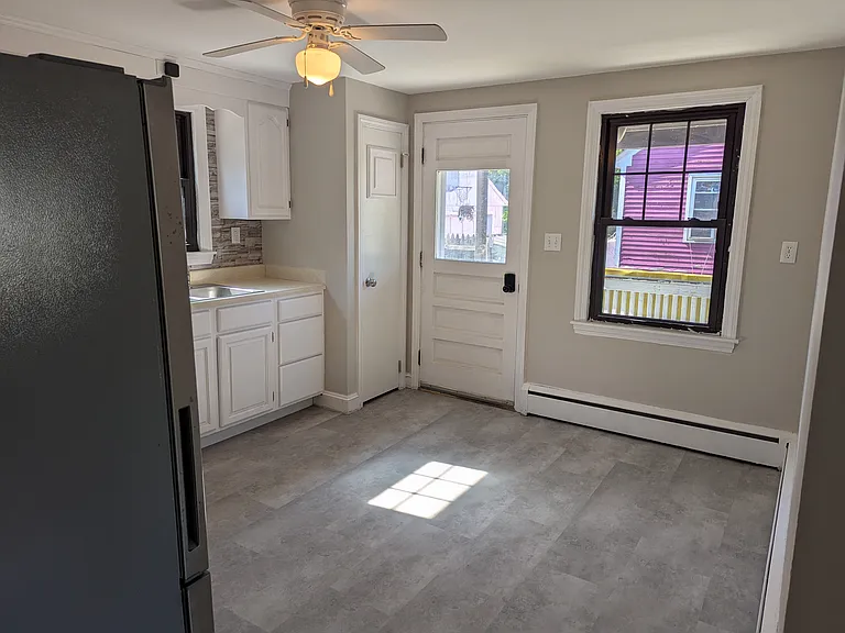 6 Theodore Ave — Photo 8