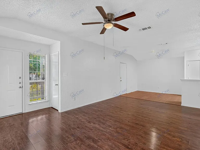 10340 Blackjack Oaks Dr — Photo 10