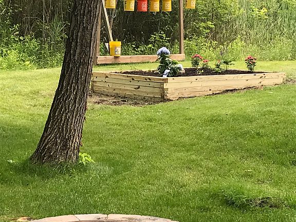 Fire pit and gardens 2017-18