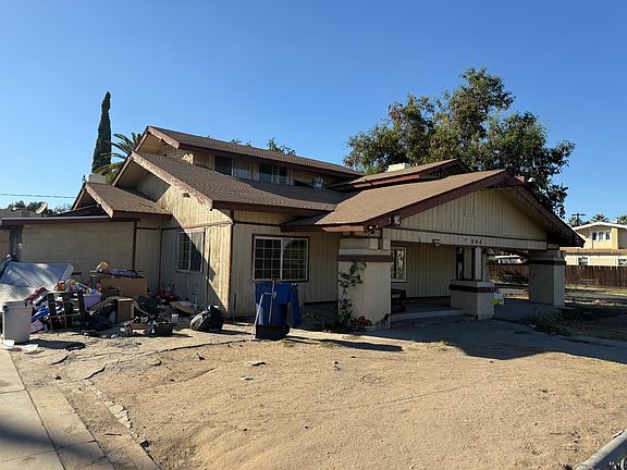 4th image of 804 S 4th St
