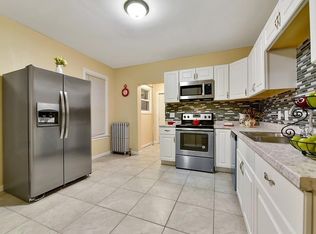 106 Revere St, Springfield, MA 01108