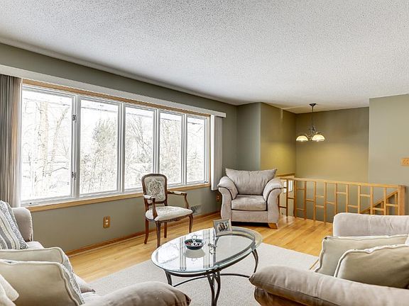 5th image of 7551 N Shore Cir N