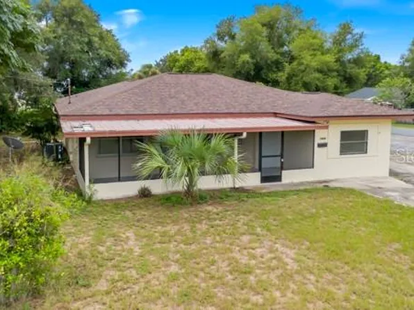 1404 E Alfred St, Tavares, FL 32778