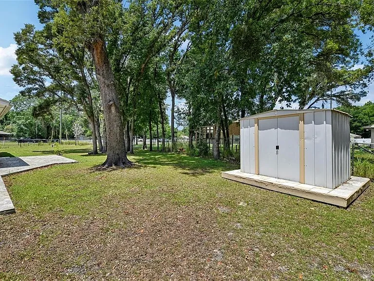 5 Cedar Ln — Photo 22