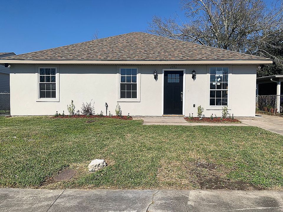 1st image of 2556 Dolores Dr