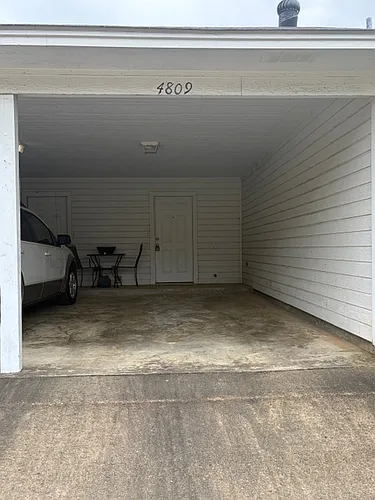 4809 N Park Rd Photo 1