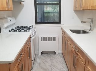 (Undisclosed Address), New Rochelle, NY 10801