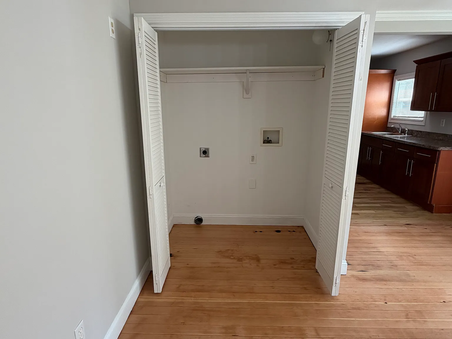 3 bed, $2,350 — Photo 4
