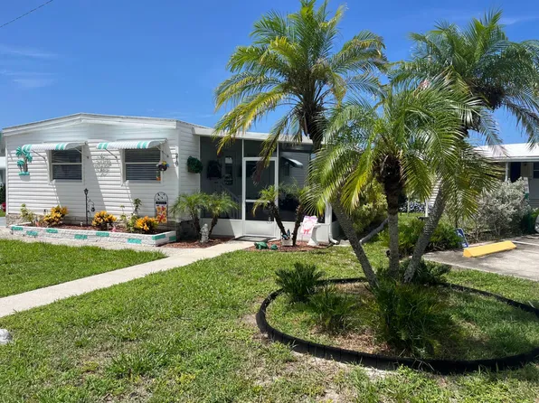 7400 46th Ave N Lot 218, Saint Petersburg, FL 33709