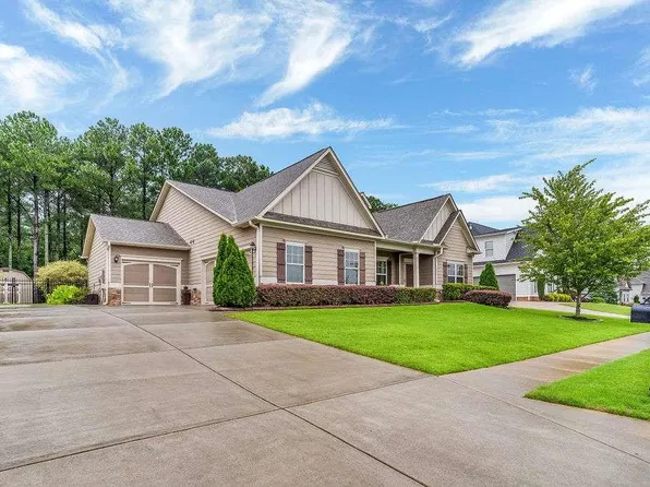 1702 Highland Creek Dr, Monroe, GA 30656
