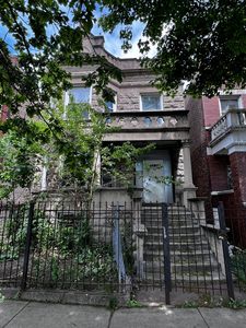 3936 W Congress Pkwy, Chicago, IL, 60624