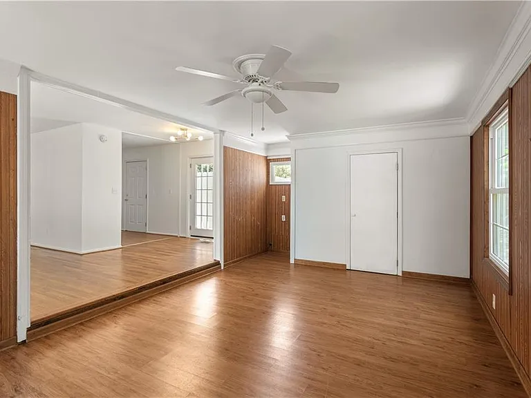 2866 Highland Dr SE — Photo 11