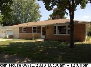 564 Ruth St, Green Bay, WI 54302