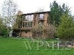 157 Milewood Rd, Millbrook, NY 12545