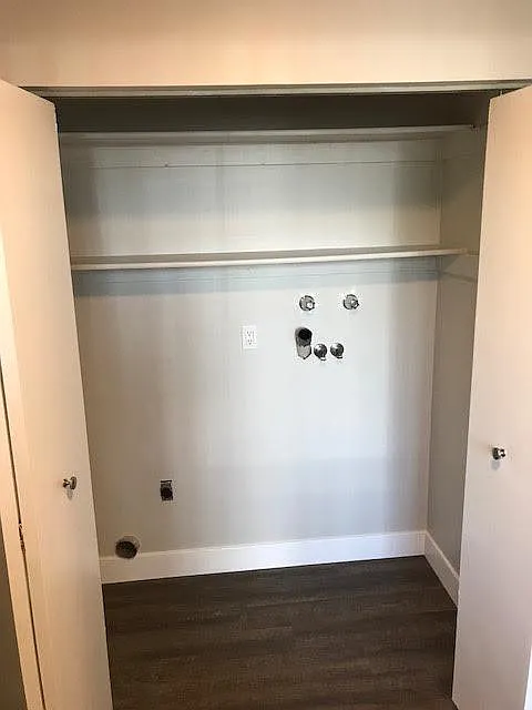 2 bed, 1100 sqft, $1,495 — Photo 2