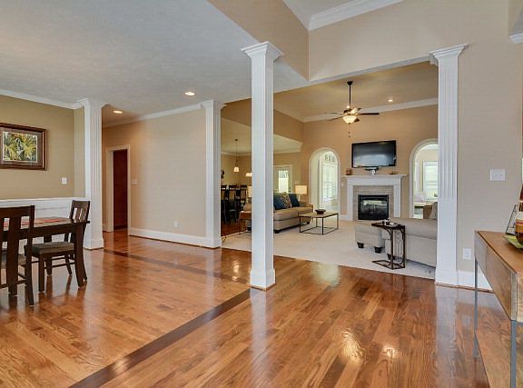 5th image of 713 Spotswood Dr