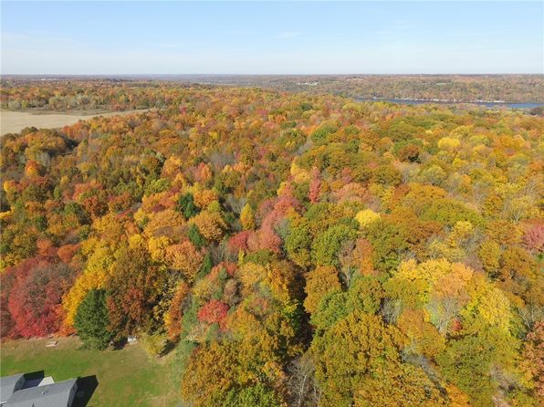 2 Mercer Rd, Stoneboro, PA 16153