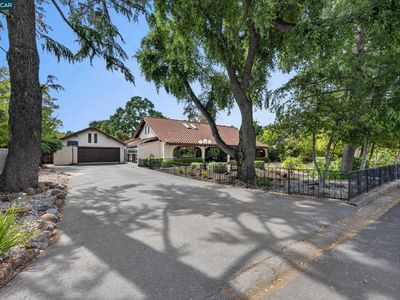 1675 Garnet Ln, Concord, CA, 94519