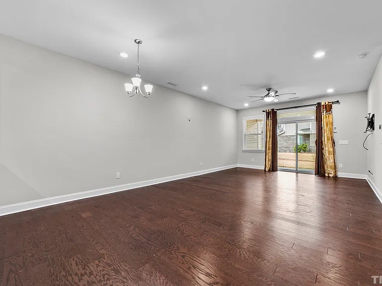 509 Buhrstone Mill Dr — Photo 8