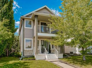 260 NE Chaparral Ridge Cir SE, Calgary, AB T2X 3M6