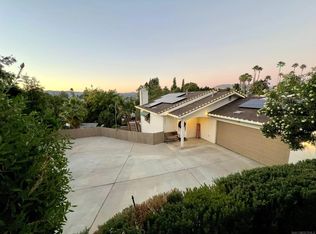 12312 Sunbrite Ln, Lakeside, CA 92040