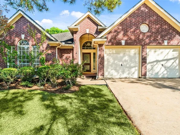 702 Knoll Forest Dr, Sugar Land, TX 77479