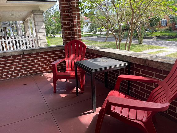 Front porch and view of the quiet neighborhood.