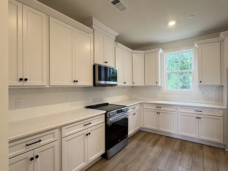 112 Nearwater Pl — Photo 14