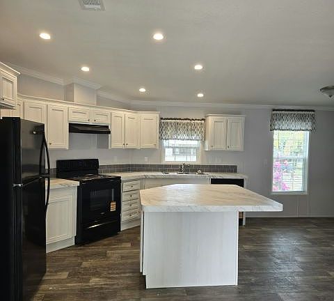 2nd image of 308 Abyhara Ave #308
