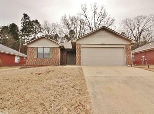 1485 Appalachain Dr, Conway, AR 72034