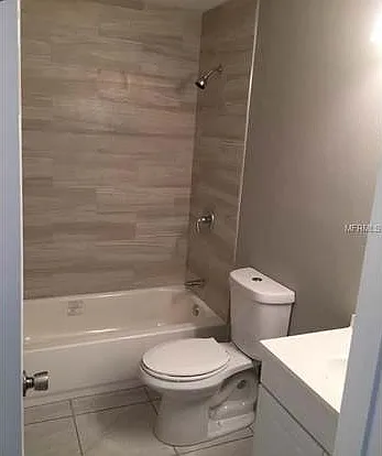 242 Abbotsbury Dr — Photo 58