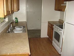 5th image of 17650 NE 61st Ln