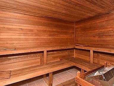 2nd image of 177 107th Ave NE APT 918