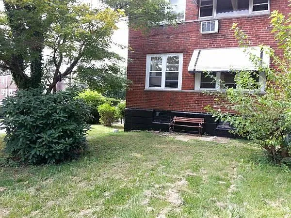 2 bed, $1,650 — Photo 2