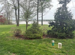5820 Upper River Road #B, Jeffersonville, IN