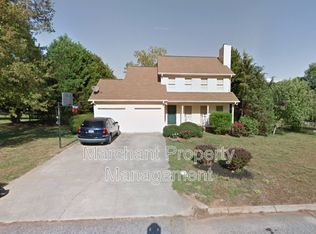 202 Markswood Dr, Simpsonville, SC 29681