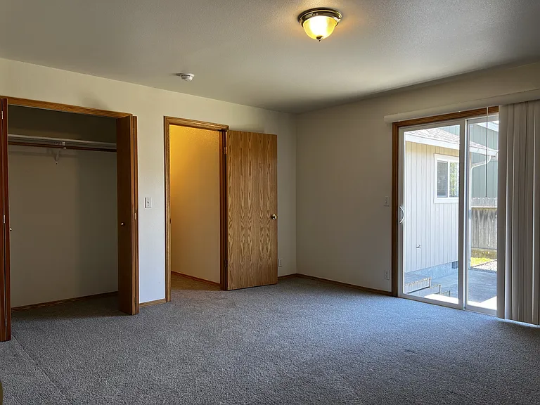 1373 Wrangler Ct — Photo 14