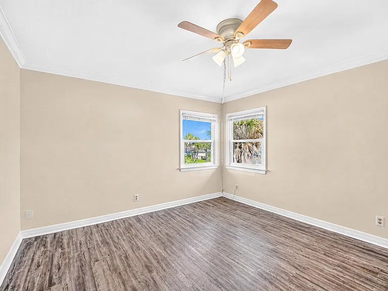 2760 Ocean Shore Blvd — Photo 14